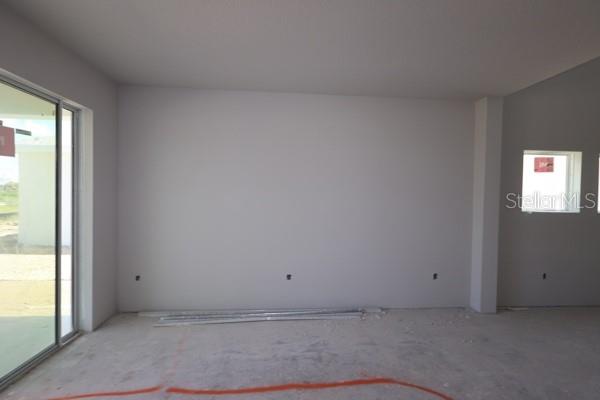 11804 Full Moon Loop Property Photo 10