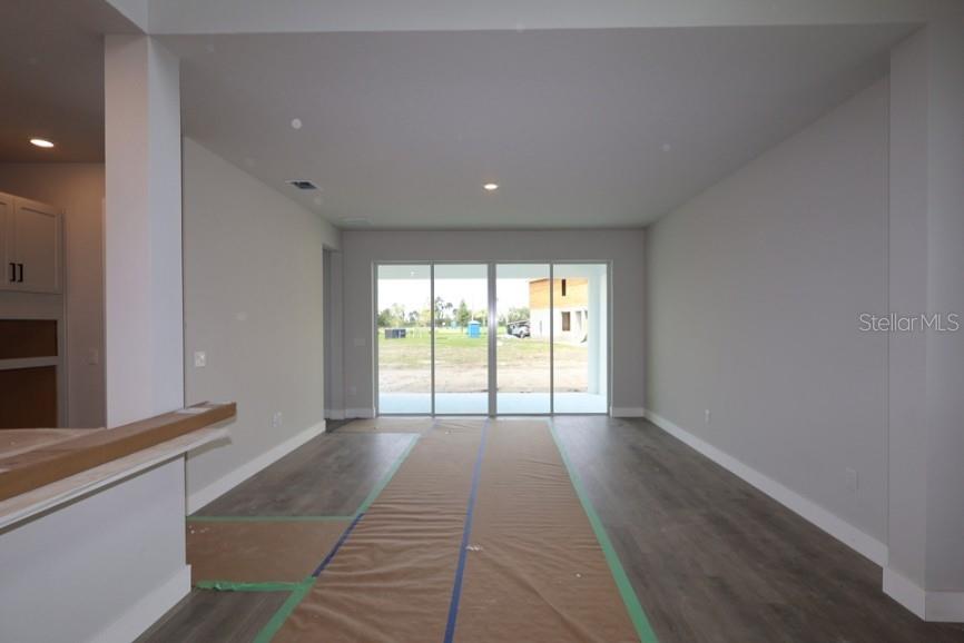 11804 Full Moon Loop Property Photo 10