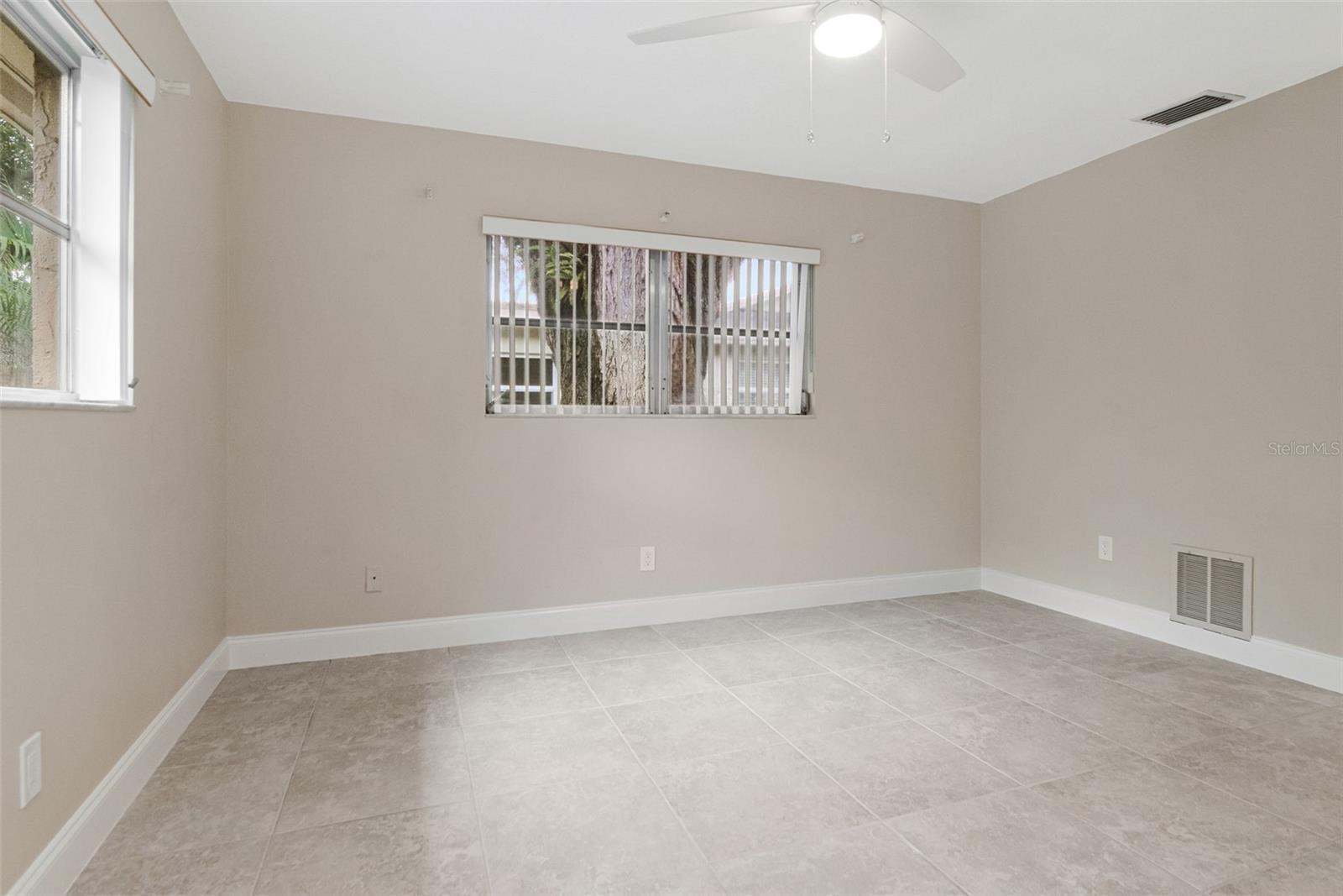 2958 Dundee Dr Property Photo 31