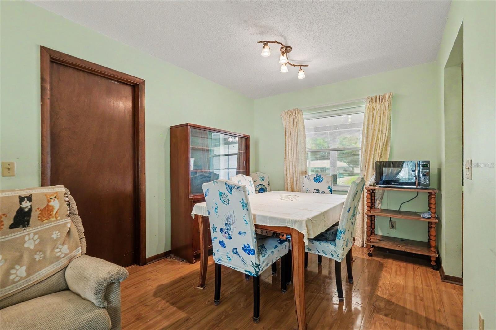 2815 Linden Tree St Property Photo 9