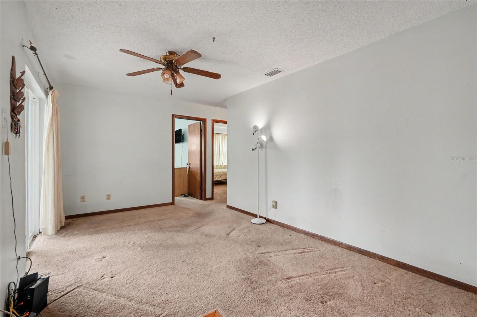 2815 Linden Tree St Property Photo 13