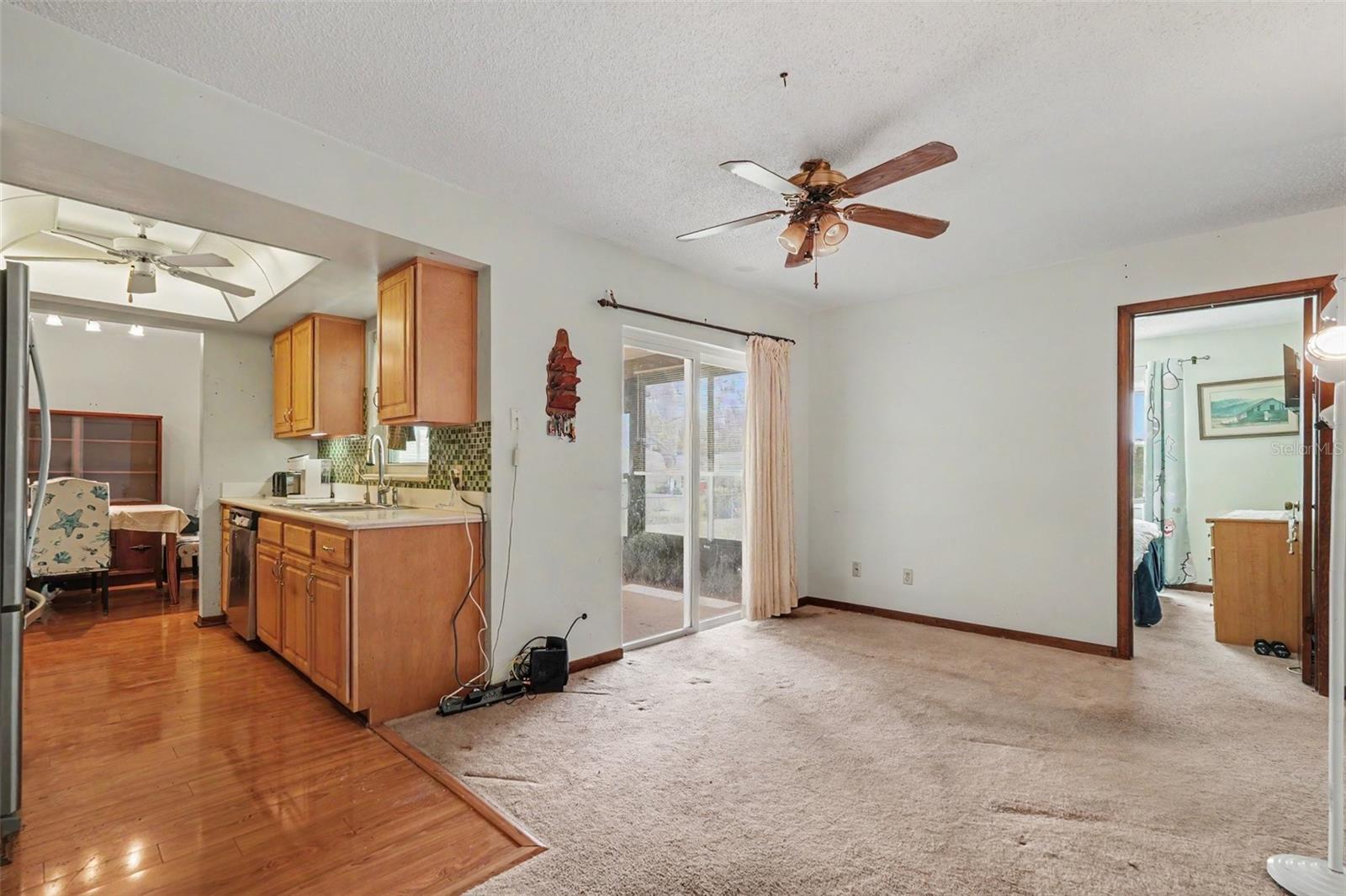 2815 Linden Tree St Property Photo 14
