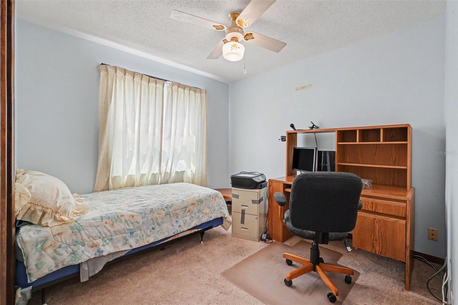 2815 Linden Tree St Property Photo 20