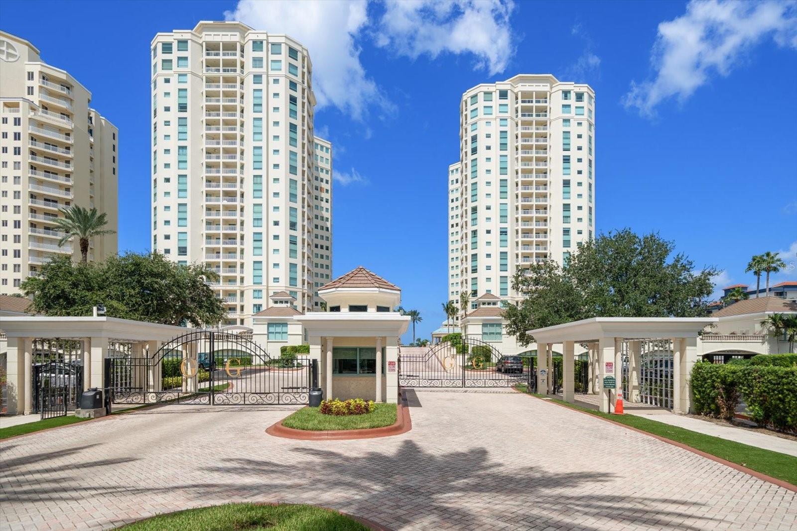 1170 Gulf Blvd #404 Property Photo 2