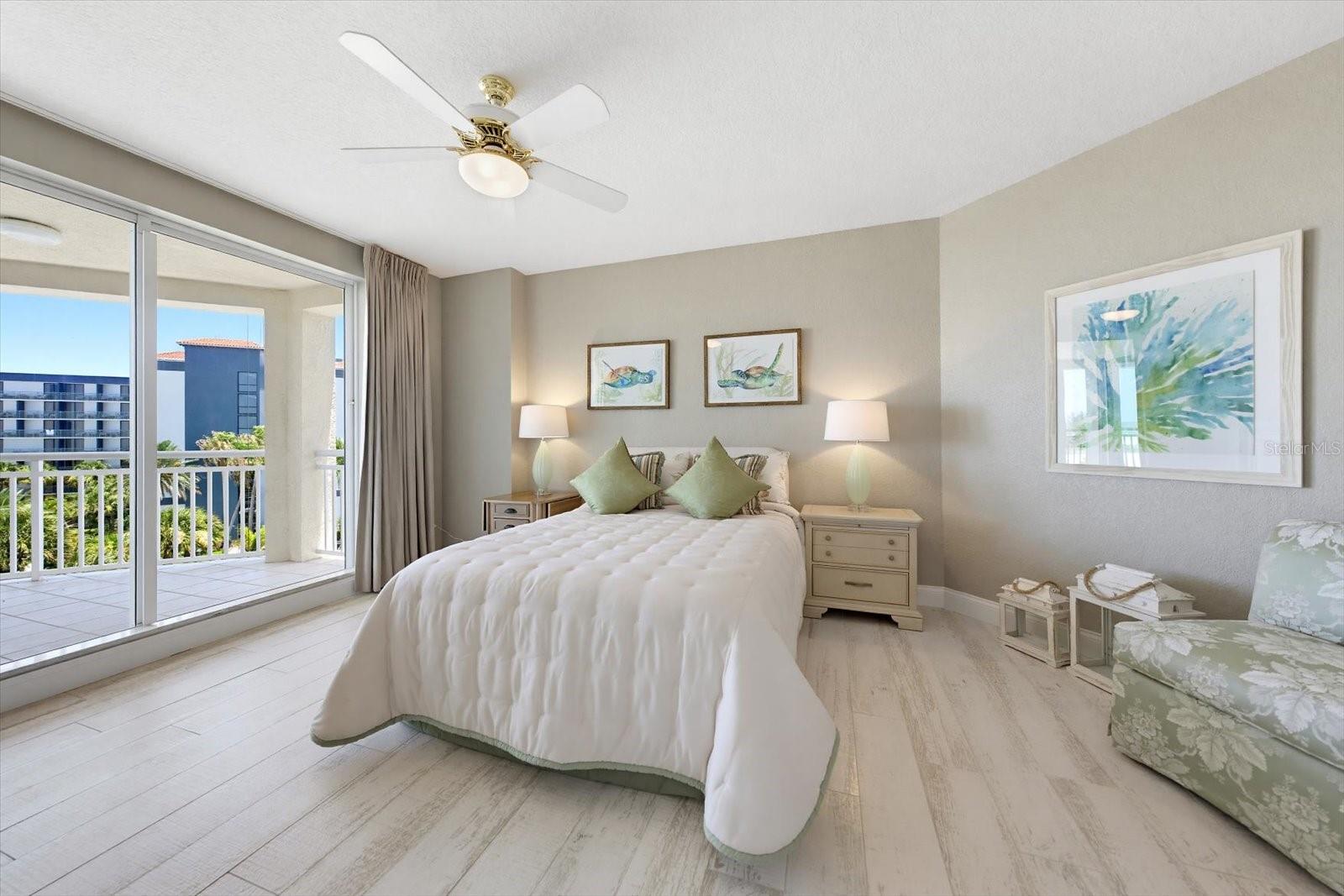 1170 Gulf Blvd #404 Property Photo 18