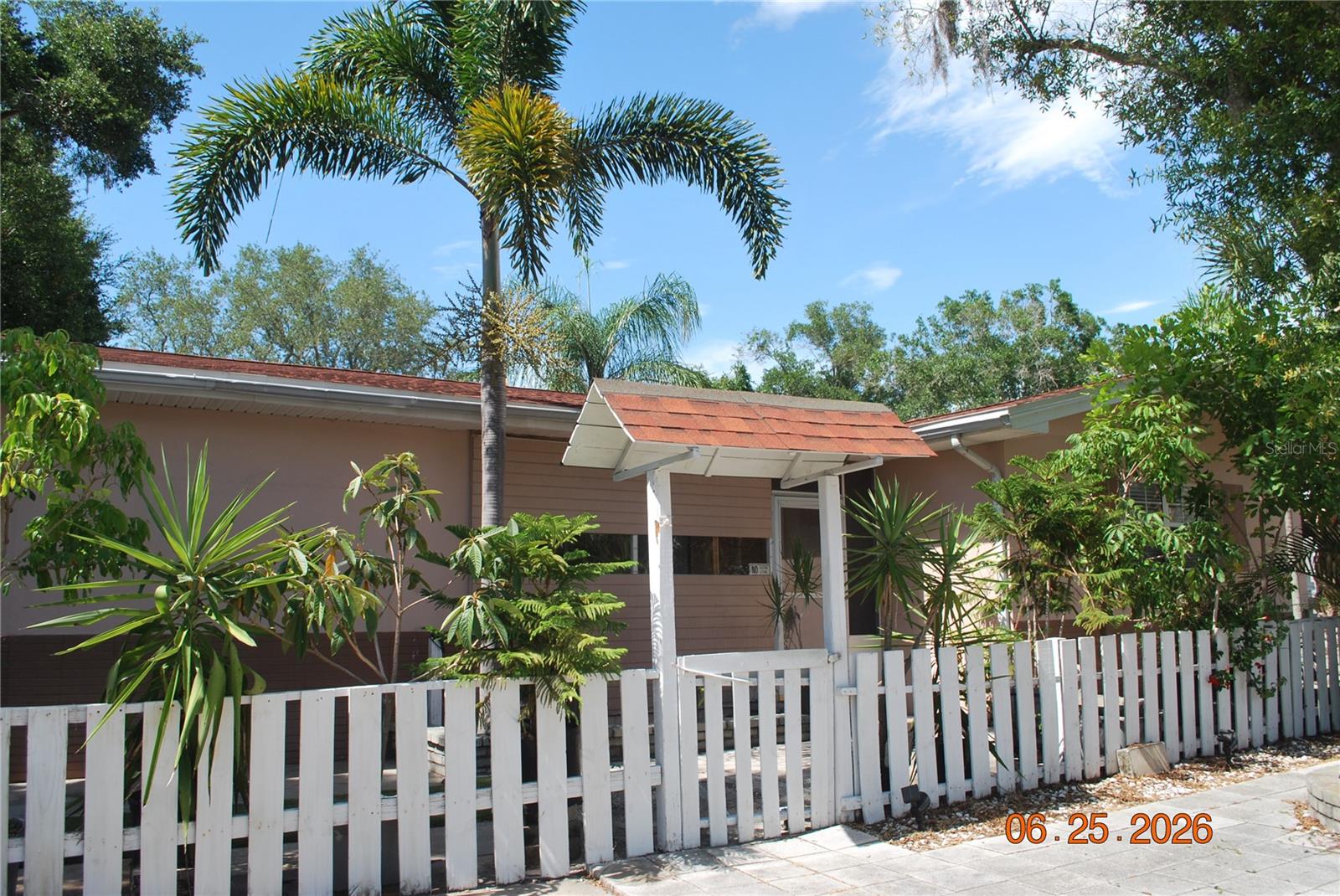 1515 Nebraska Ave Property Photo 1