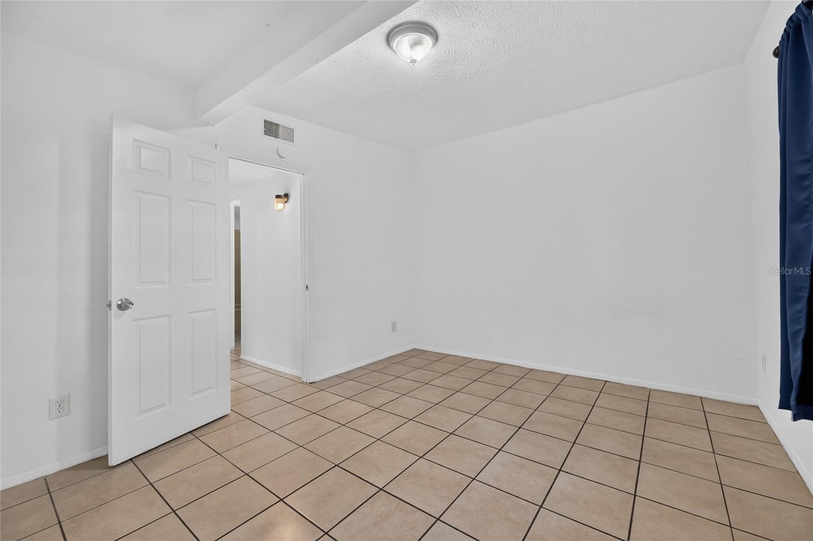 8726 & 8728 N 48th St Property Photo 18
