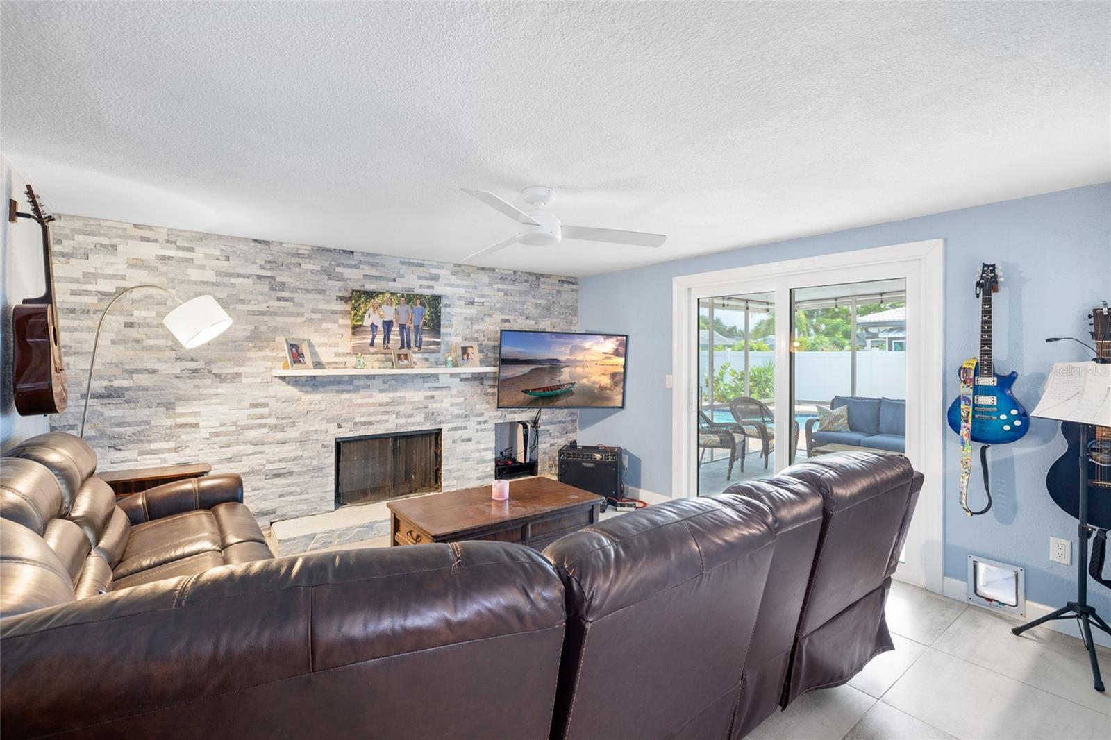 1070 Mccarty St Property Photo 35