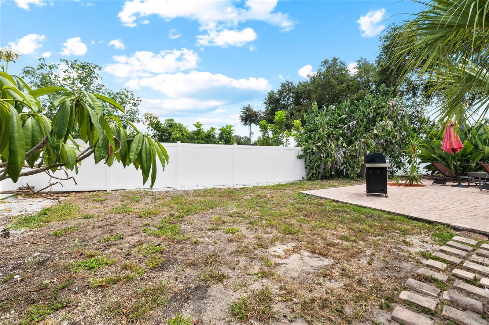 1070 Mccarty St Property Photo 46