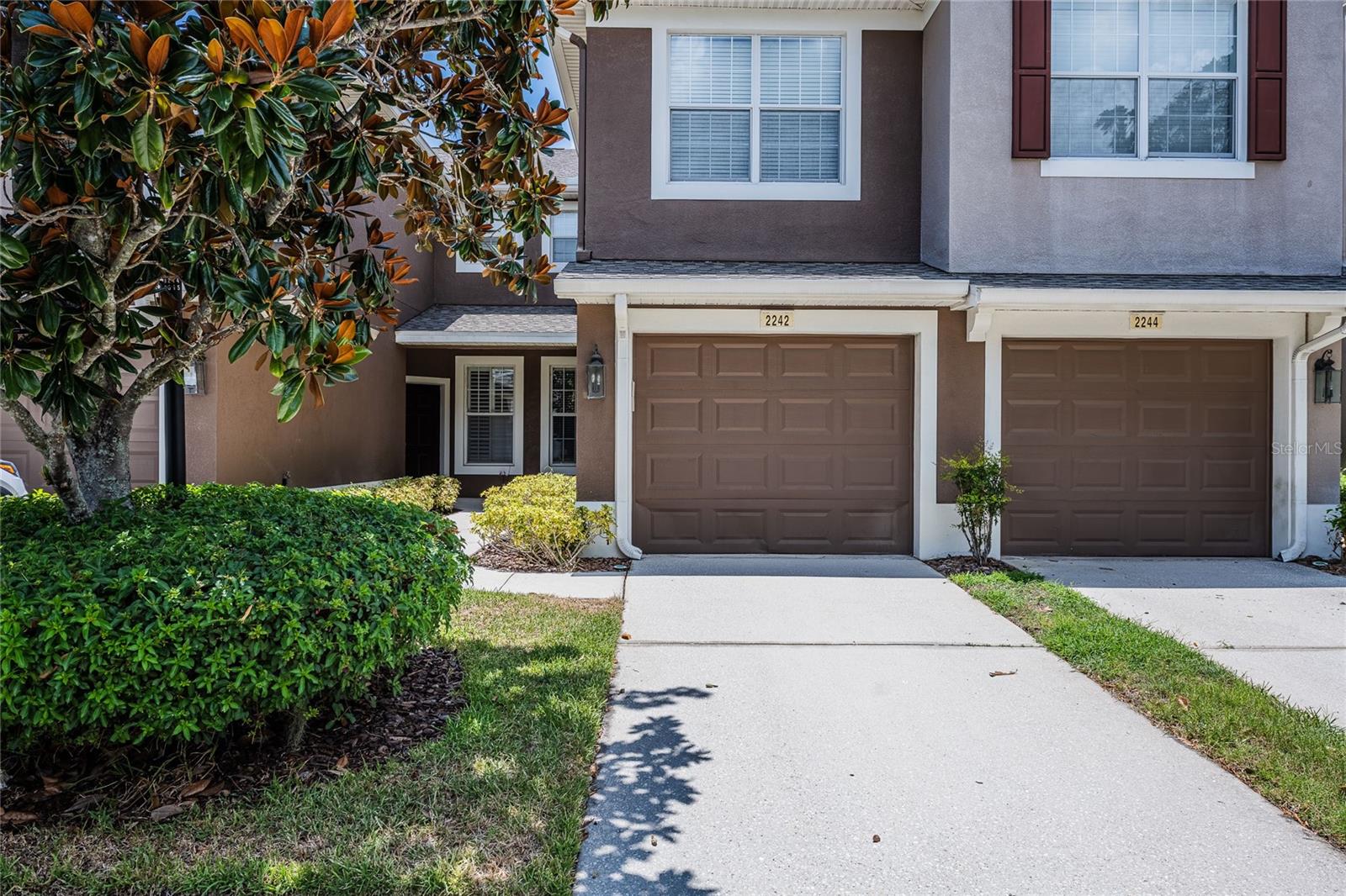 2242 Kings Palace Dr #2242 Property Photo 2