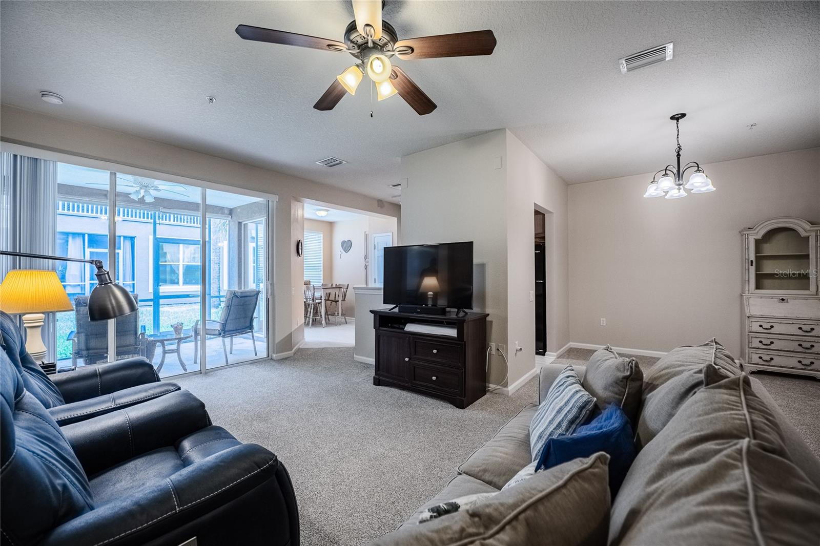 2242 Kings Palace Dr #2242 Property Photo 9