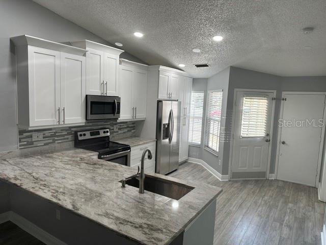3198 Claremont Pl #a Property Photo 9