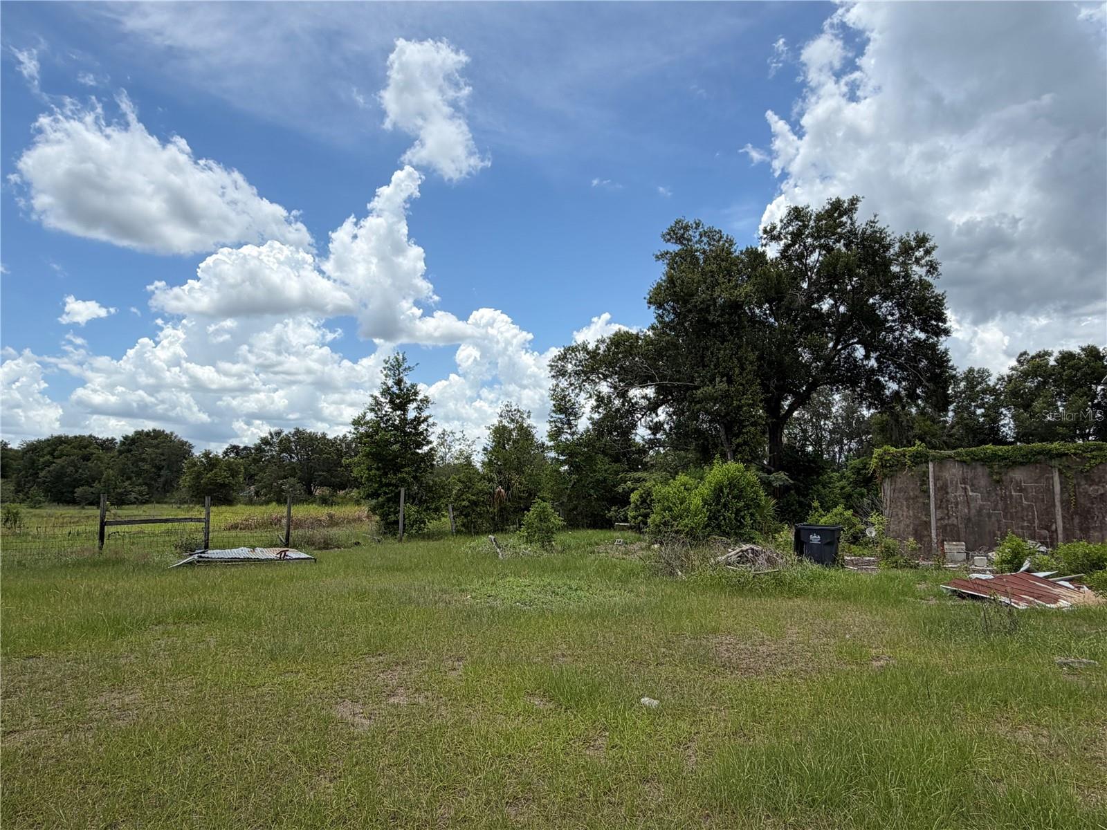 4215 Stearns Rd Property Photo 4