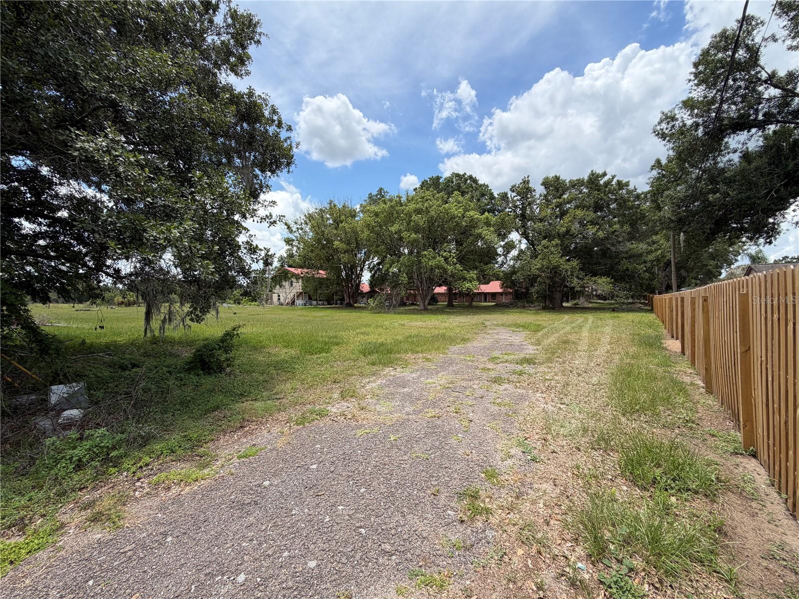 4215 Stearns Rd Property Photo 23