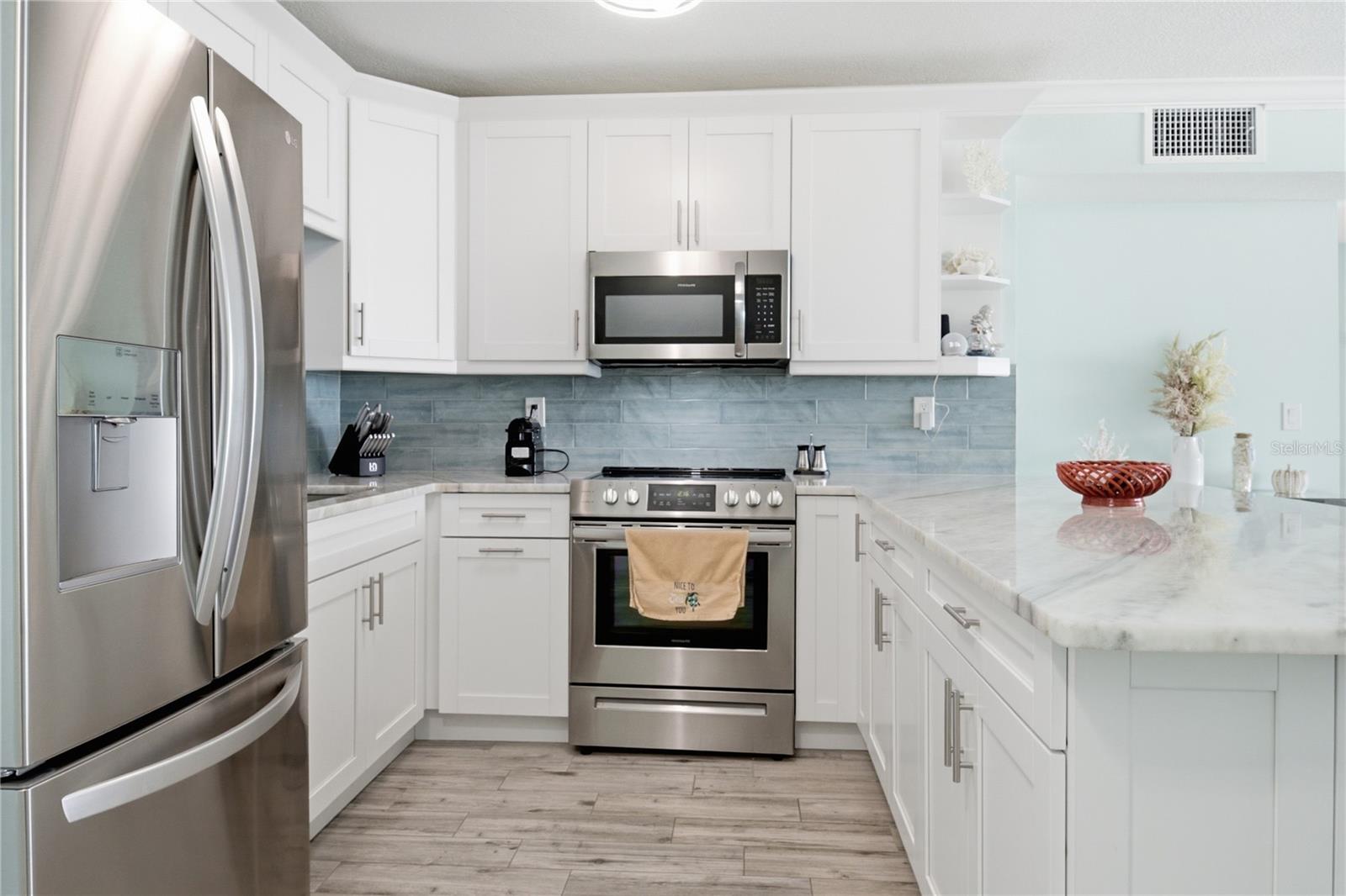 14800 Gulf Blvd #303 Property Photo 12