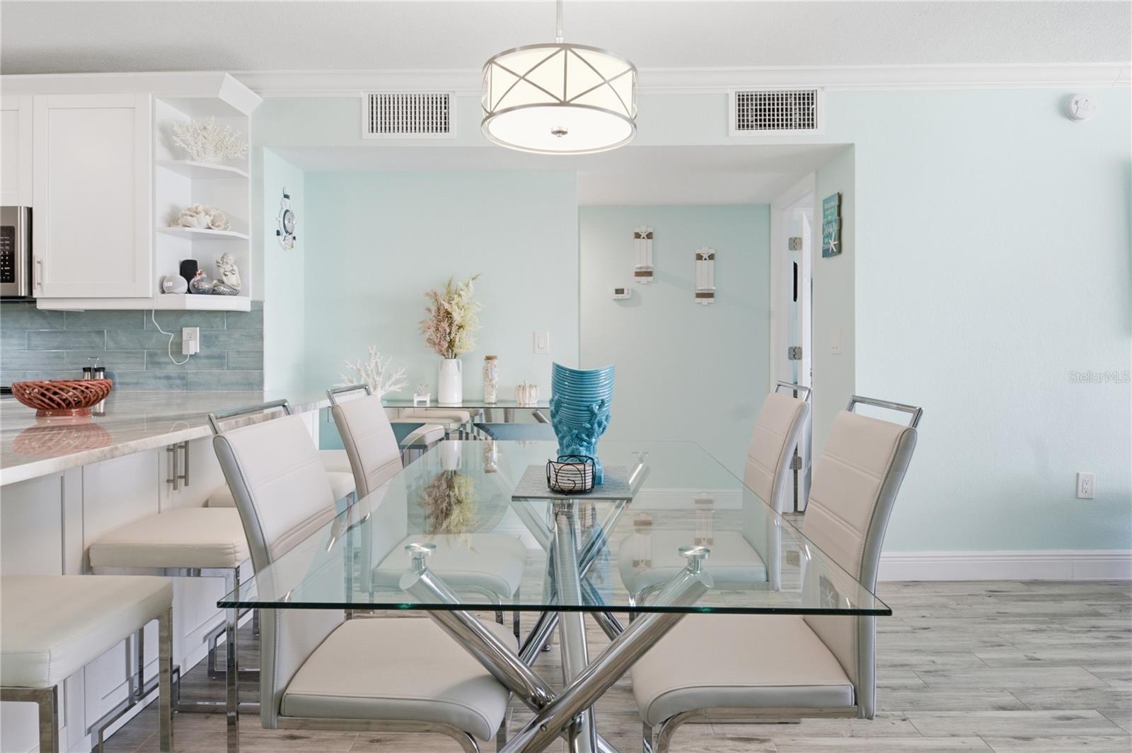 14800 Gulf Blvd #303 Property Photo 20