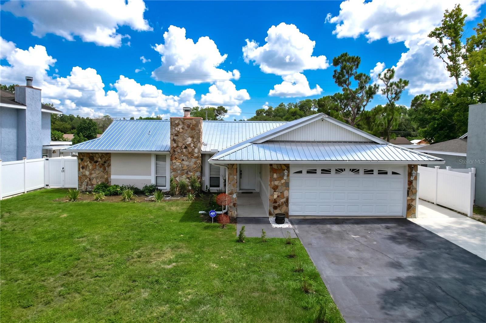 5520 Fulmar Dr Property Photo 12