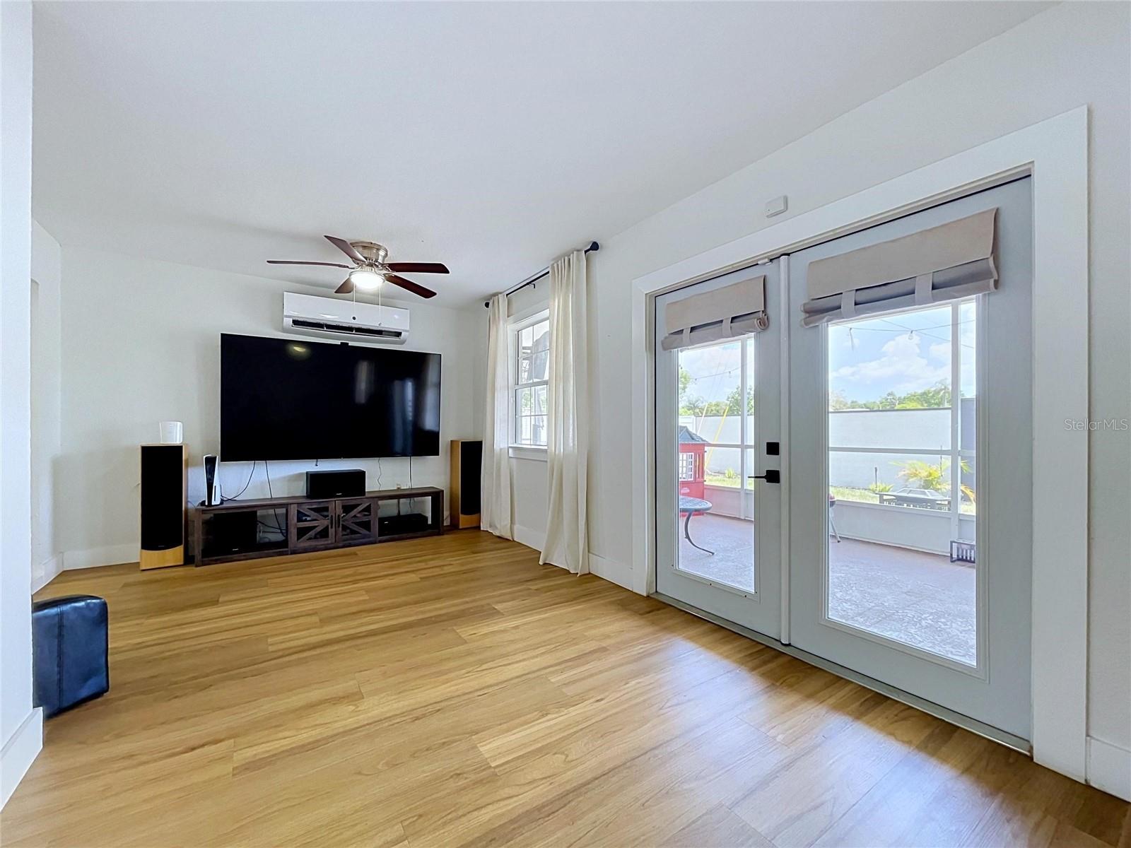 5520 Fulmar Dr Property Photo 44