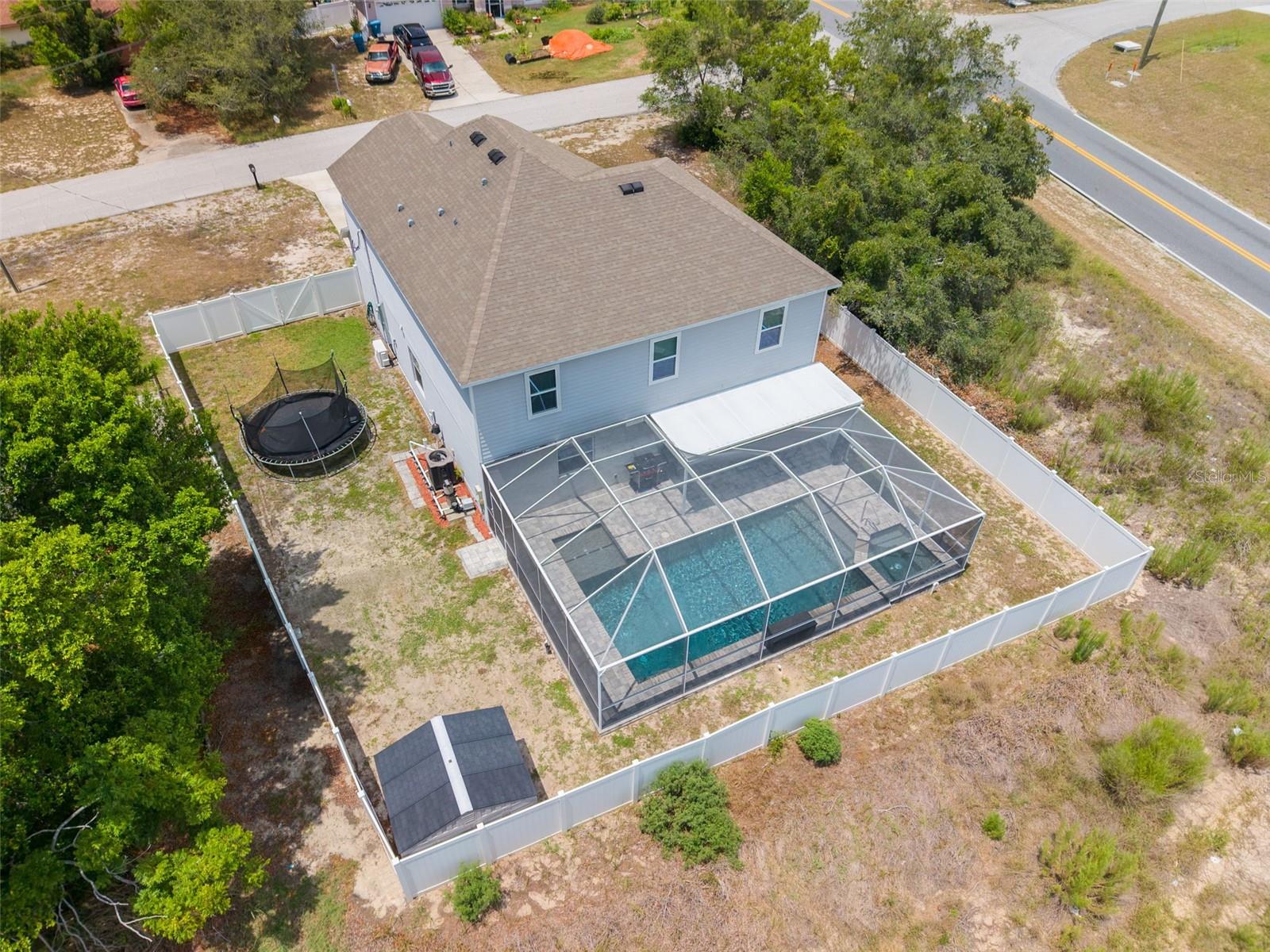 7242 Landmark Dr Property Photo 6