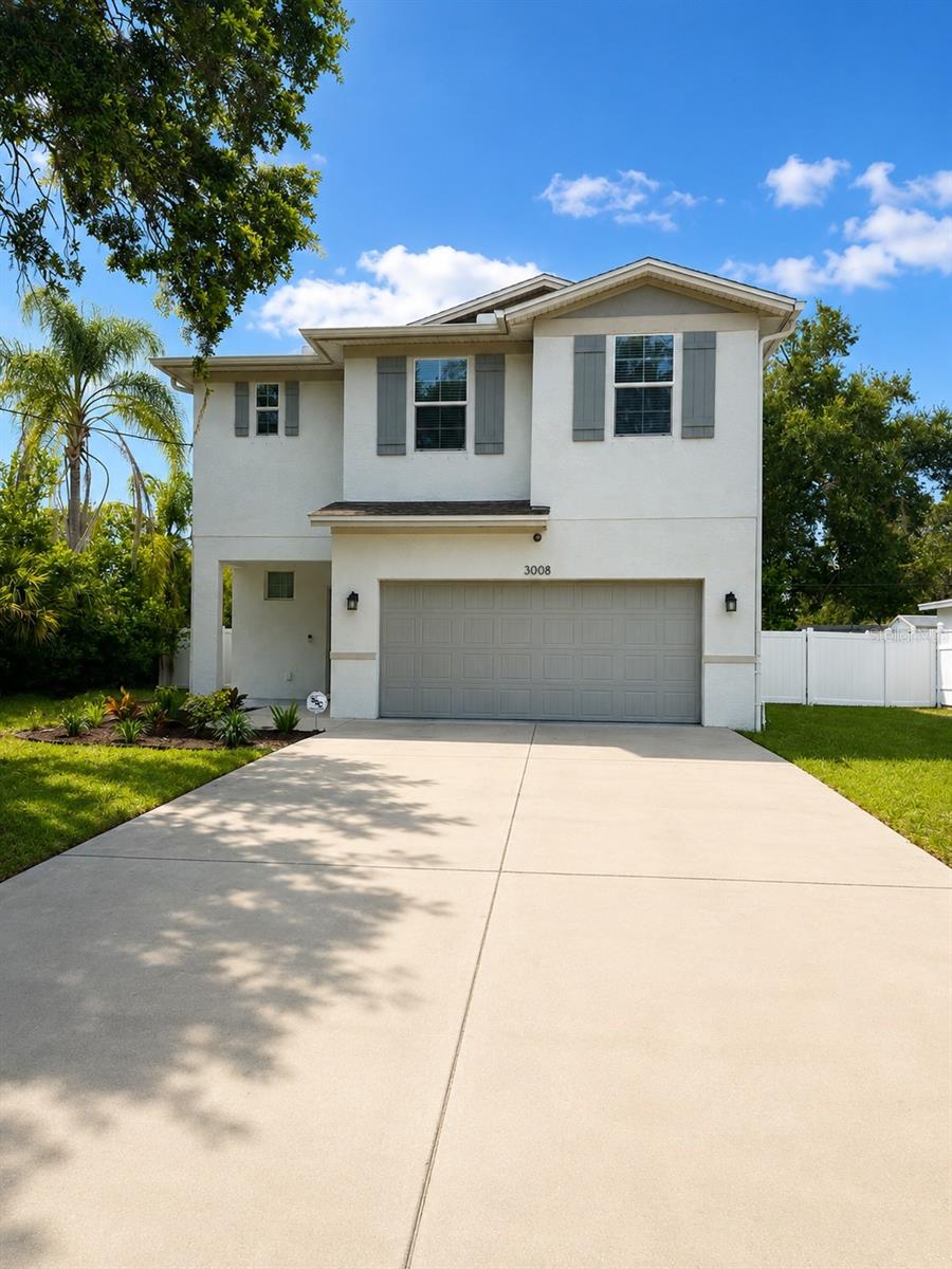 3008 E Sligh Ave Property Photo