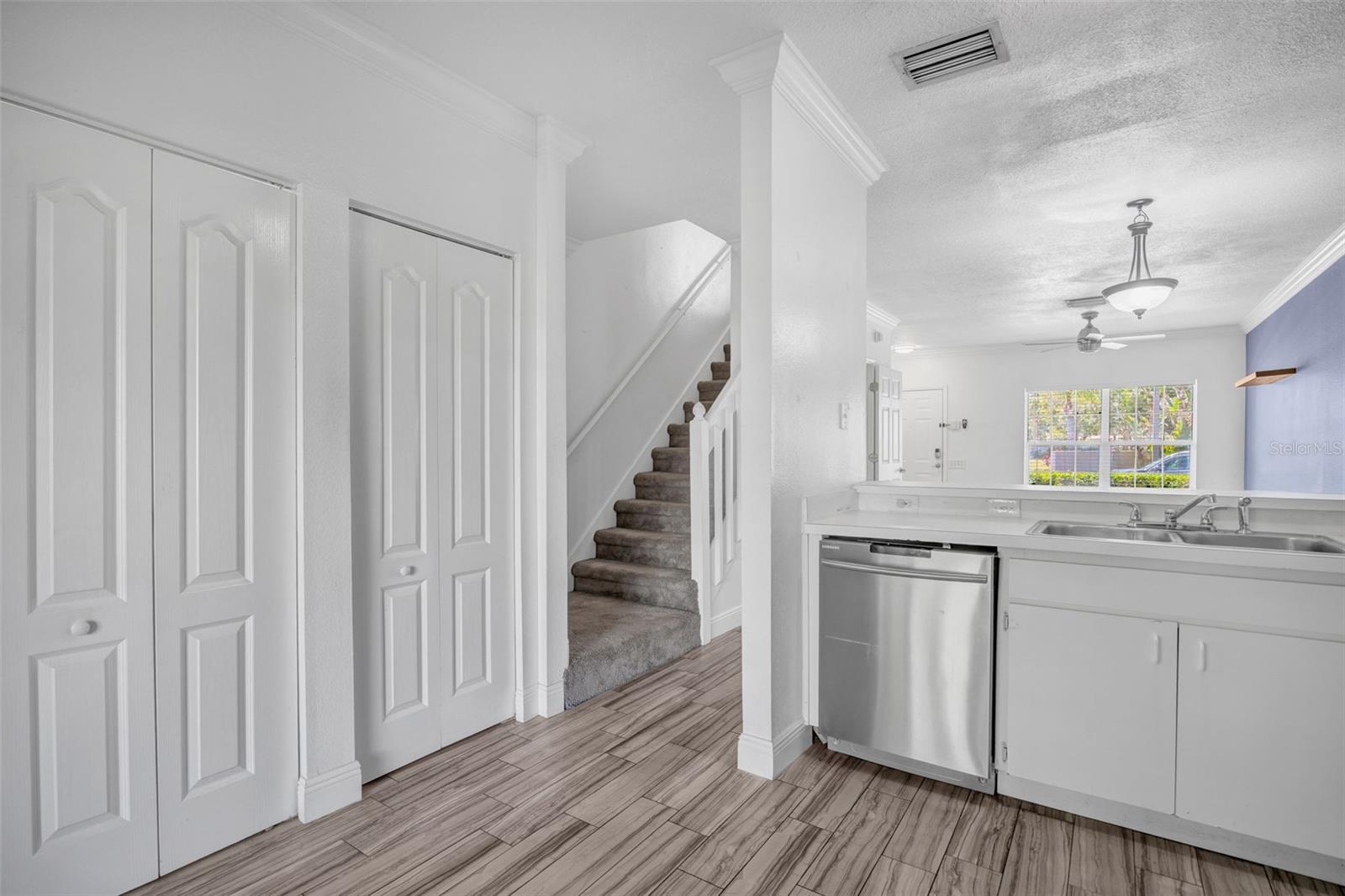 6127 Bayside Key Dr Property Photo 15