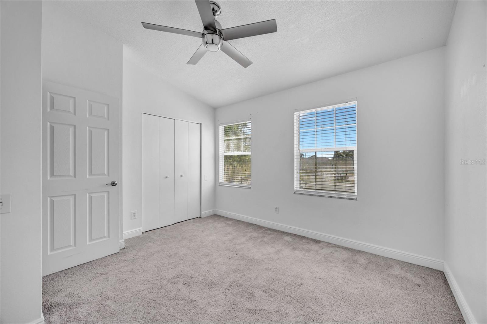 6127 Bayside Key Dr Property Photo 35