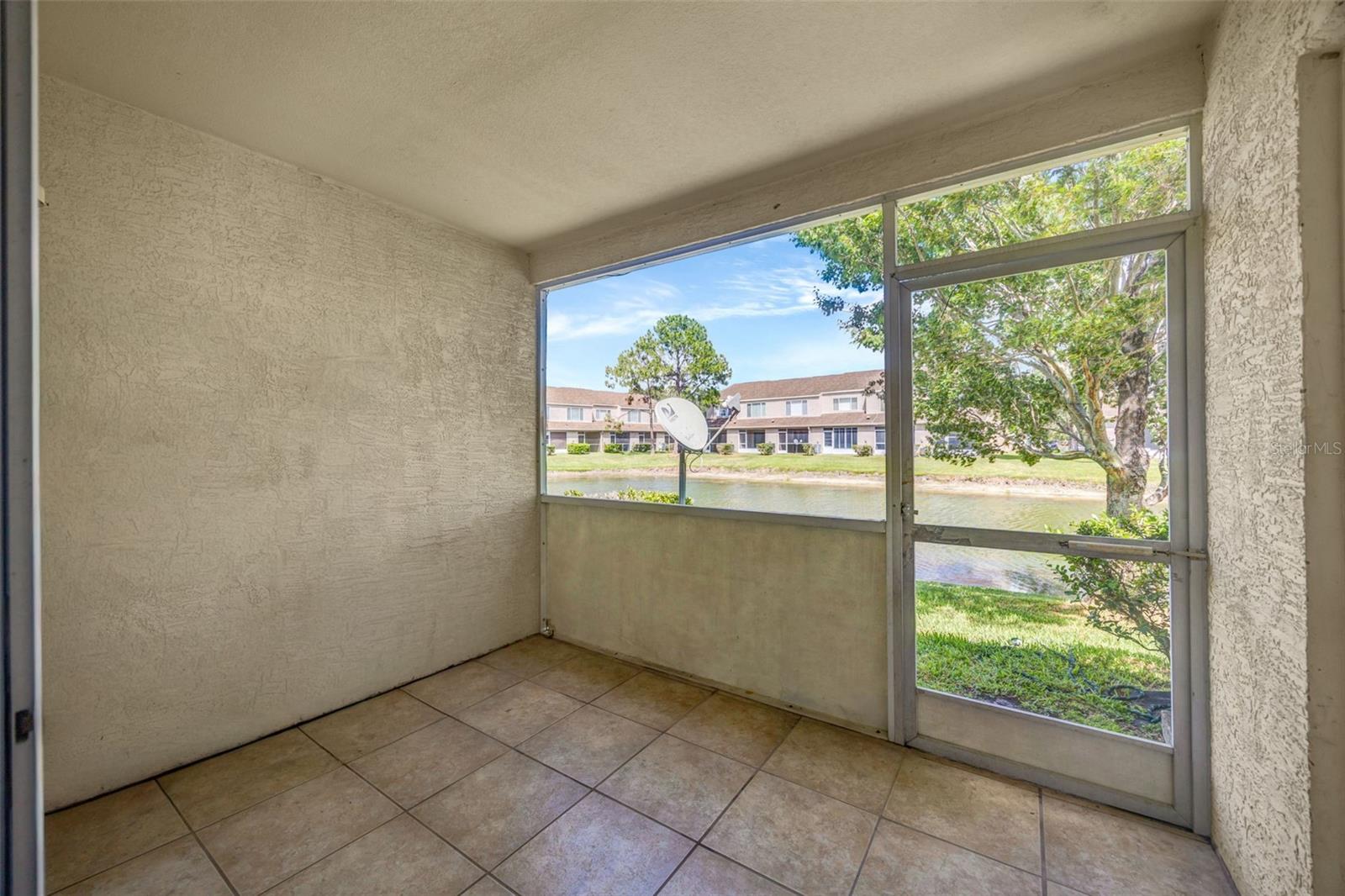 6127 Bayside Key Dr Property Photo 40