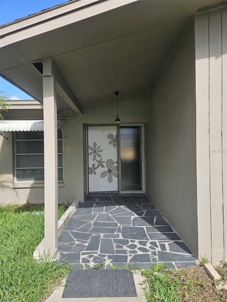 2245 Cedar Dr Property Photo 1