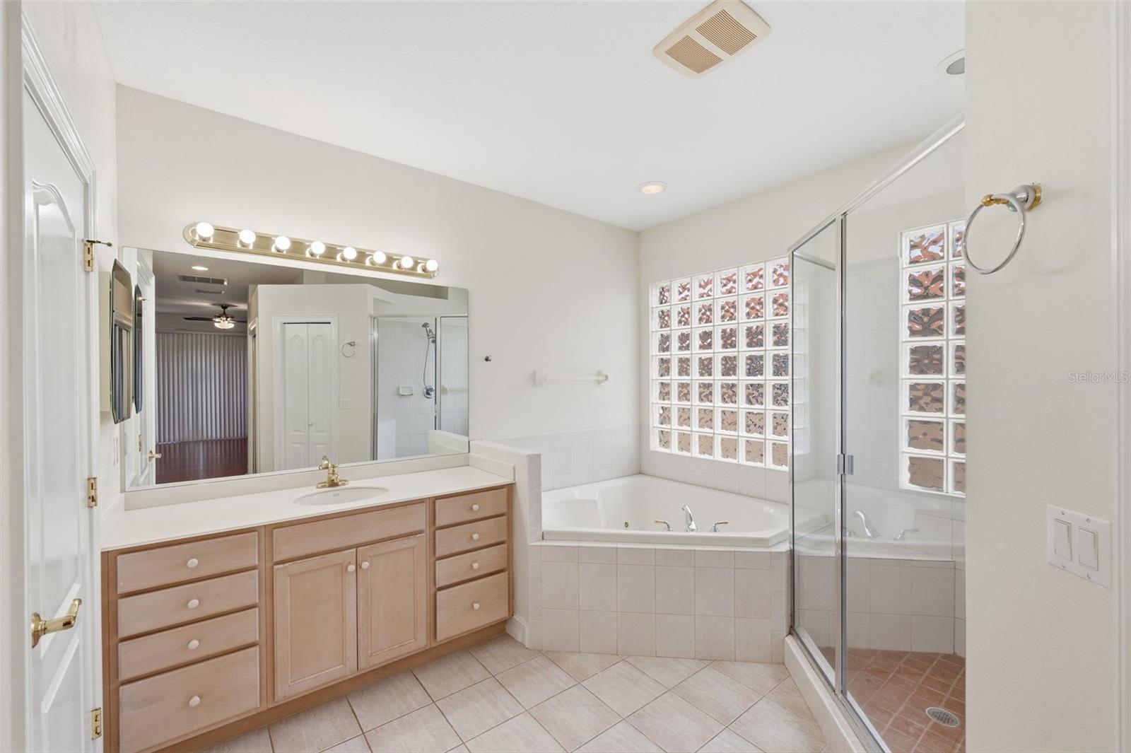 9985 Sago Point Dr Property Photo 43