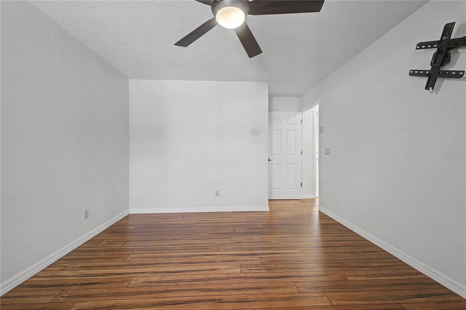 1154 E Triple Crown Loop Property Photo 40