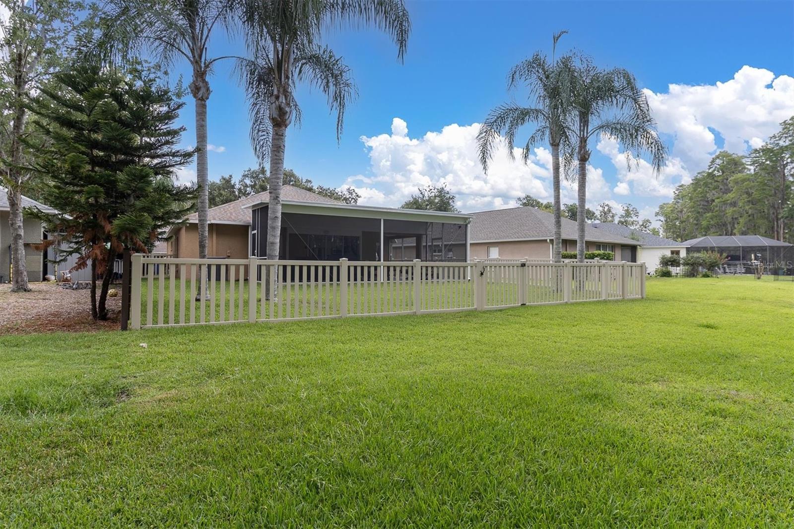 7832 Blue Spring Dr Property Photo 38