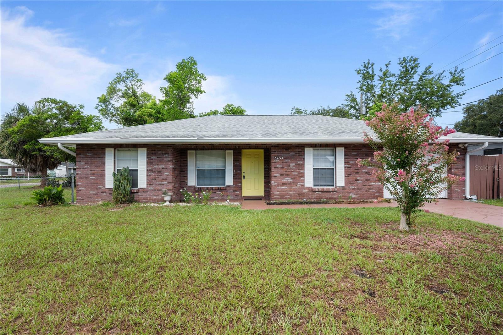 5435 TANGERINE DR