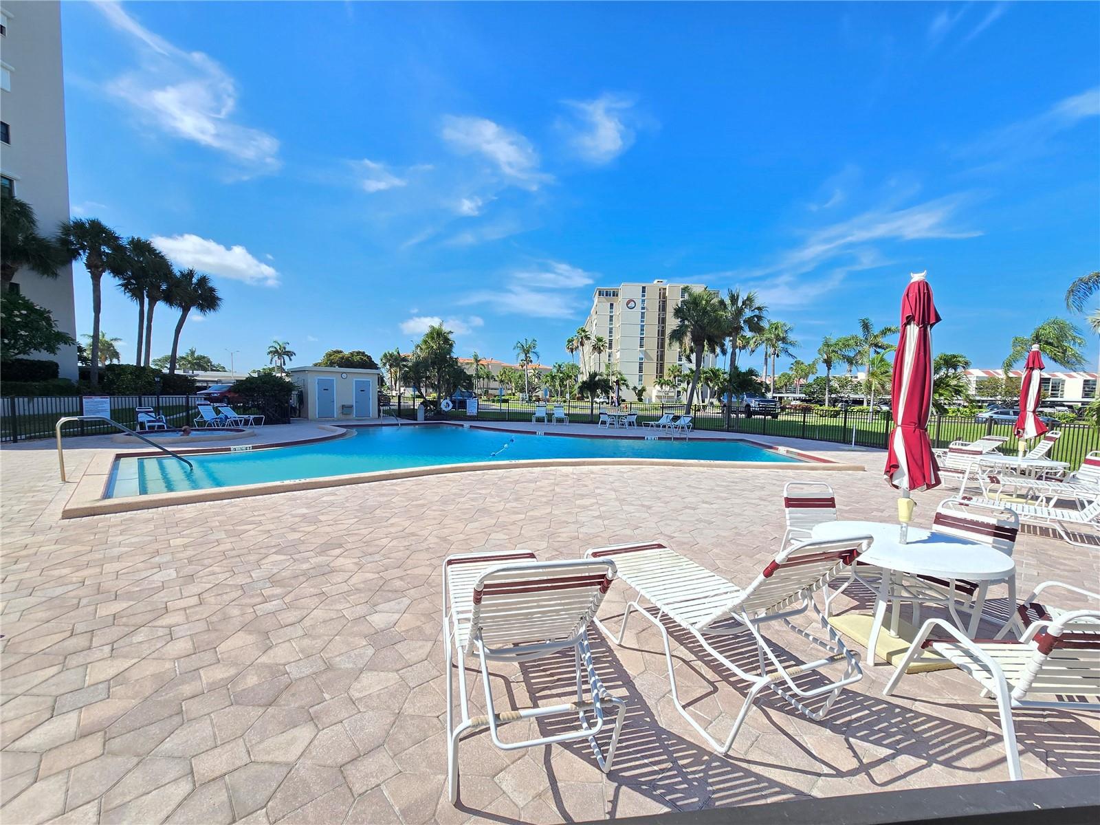 7600 Sun Island Dr S #306 Property Photo 22