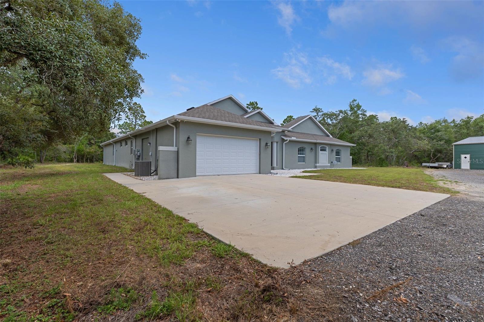 14610 Hidden Deer Trl Property Photo 3