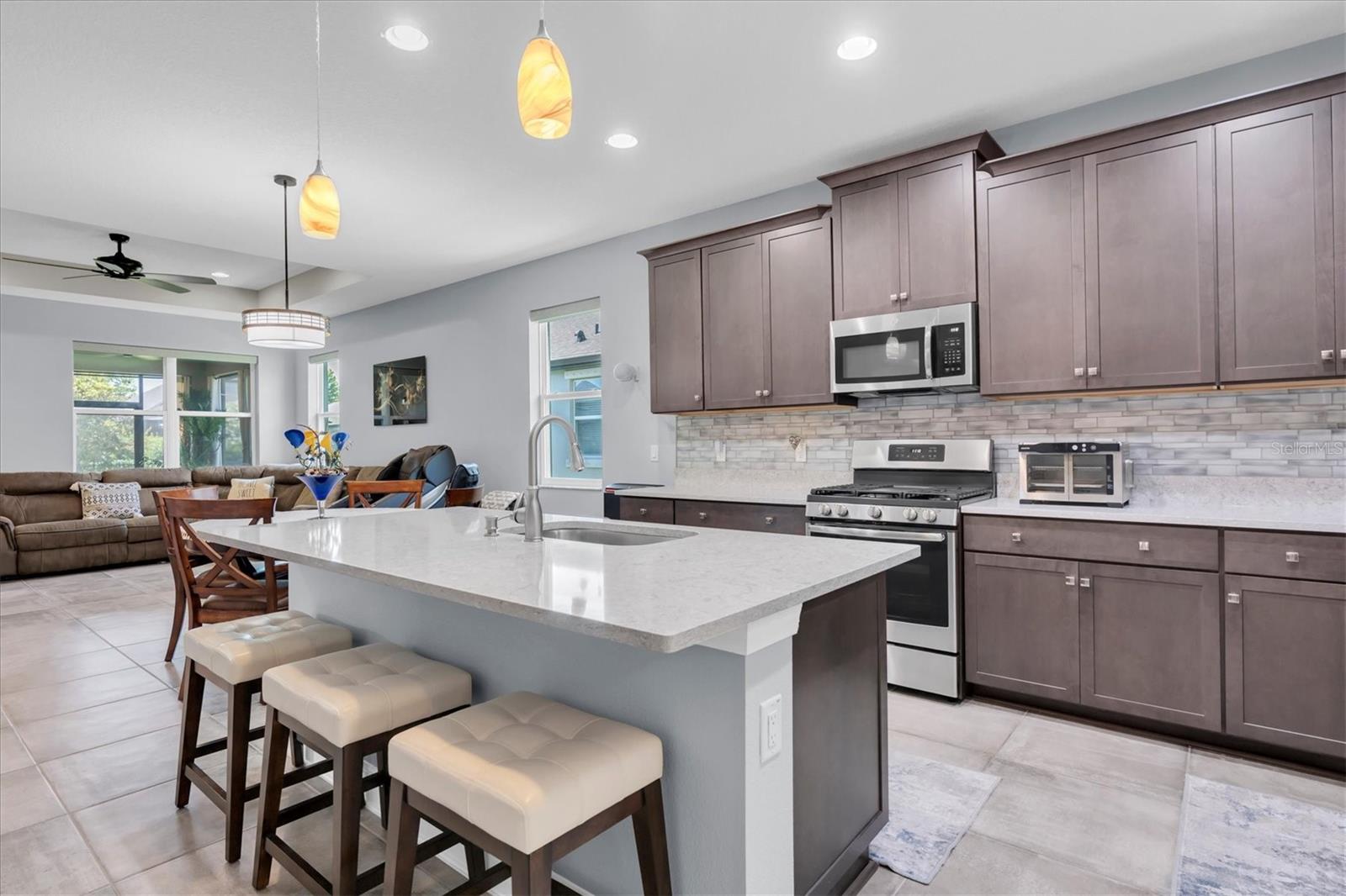 3794 Night Star Trl Property Photo 6
