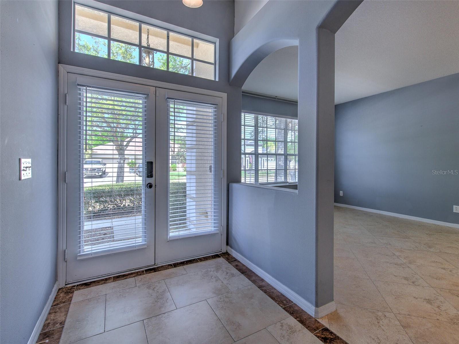 10907 Australian Pine Dr Property Photo 6