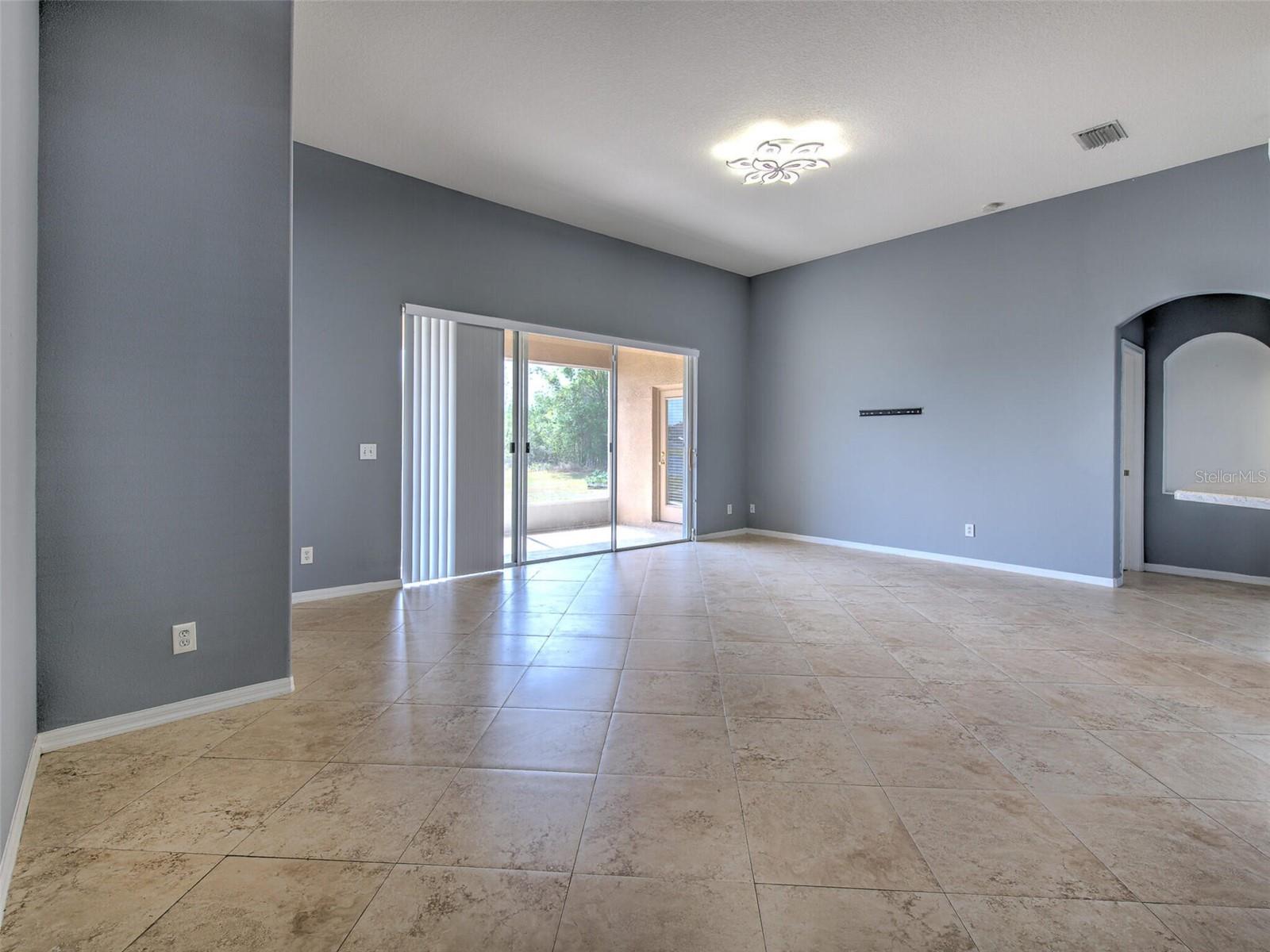 10907 Australian Pine Dr Property Photo 14