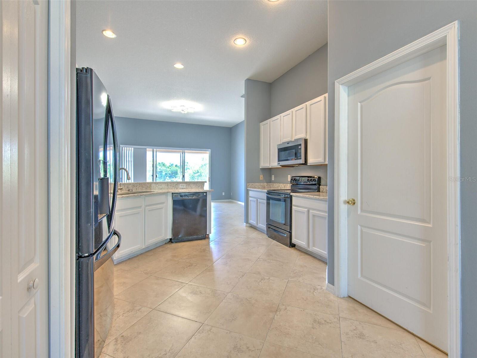 10907 Australian Pine Dr Property Photo 22