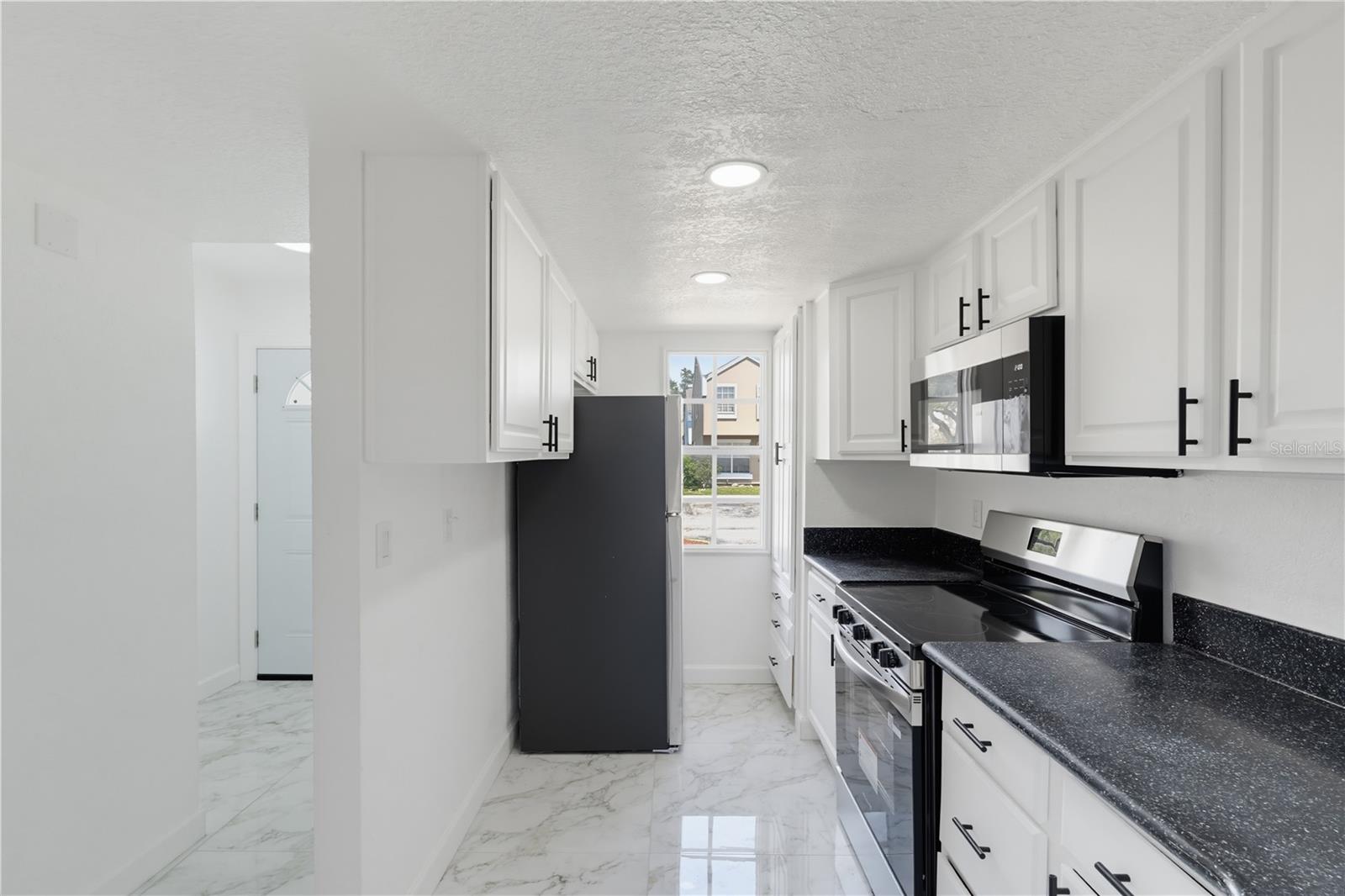 6661 121st Ave #g Property Photo 5