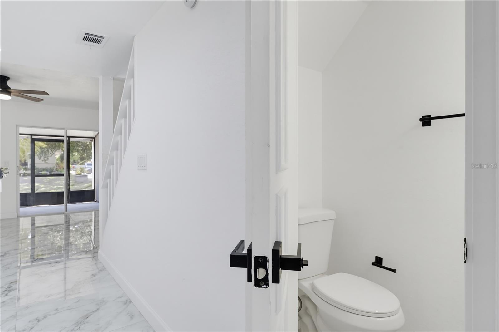6661 121st Ave #g Property Photo 9