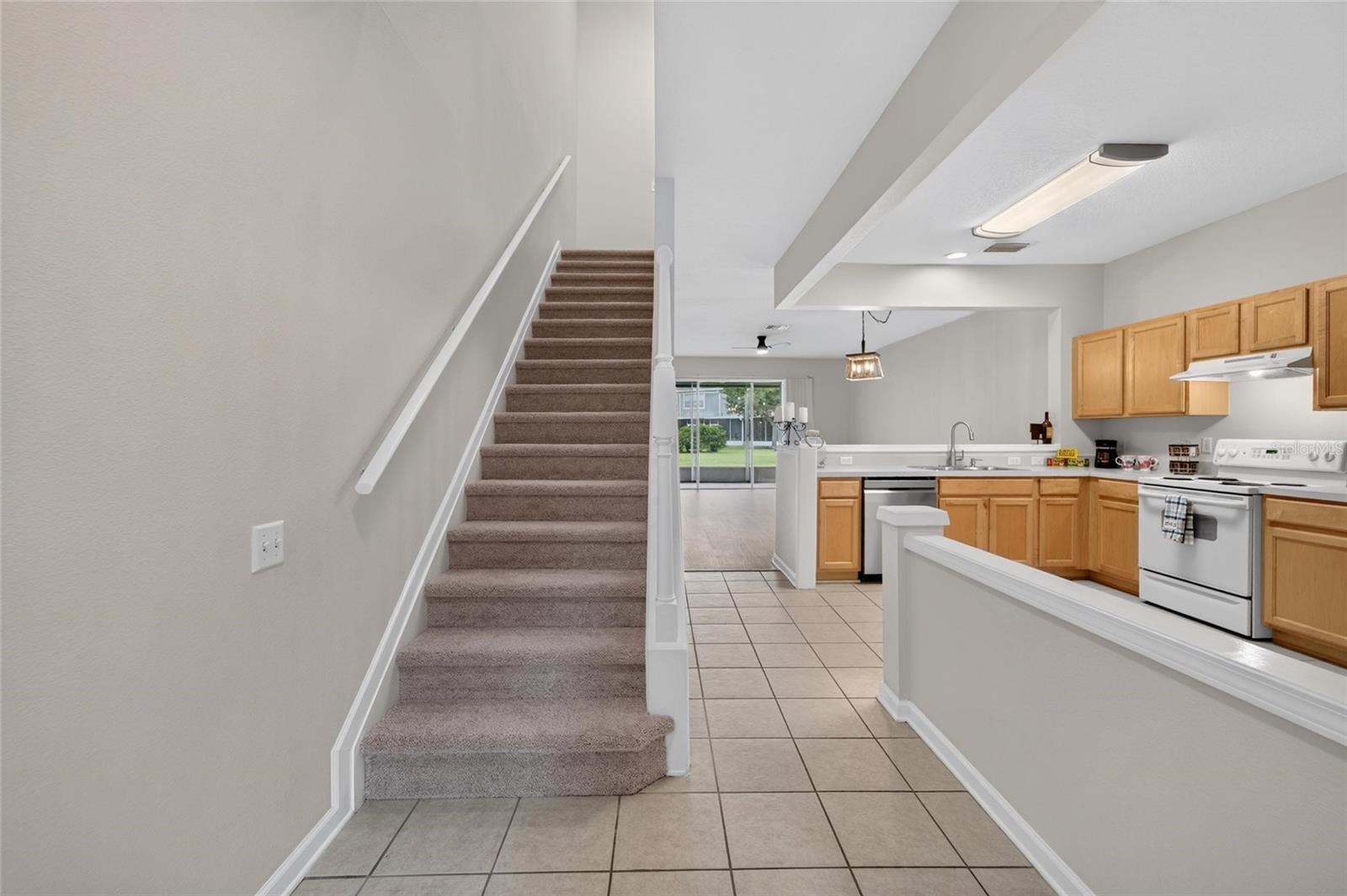 1019 Vista Cay Ct Property Photo 23