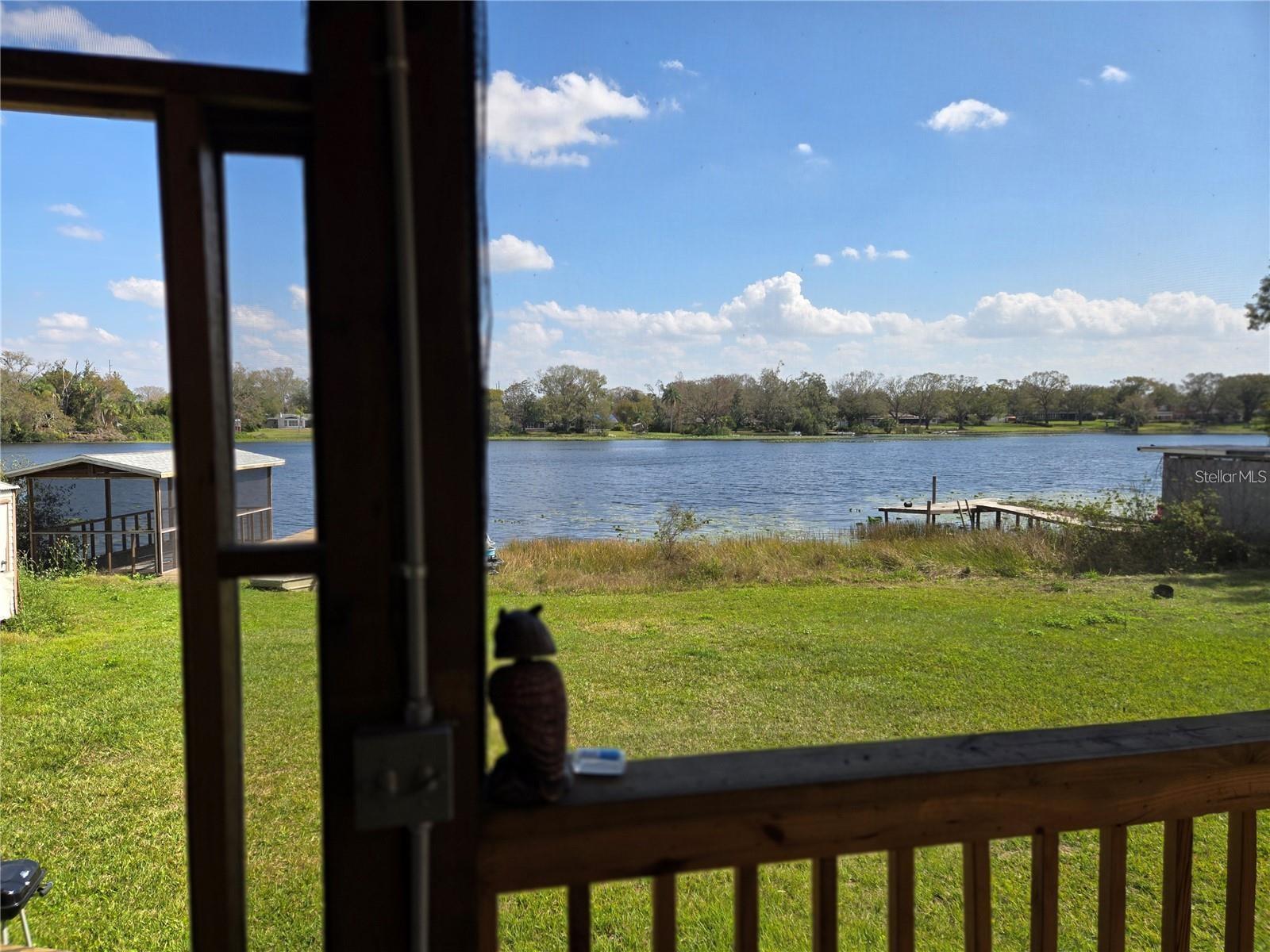 8725 Twin Lakes Blvd Property Photo 12