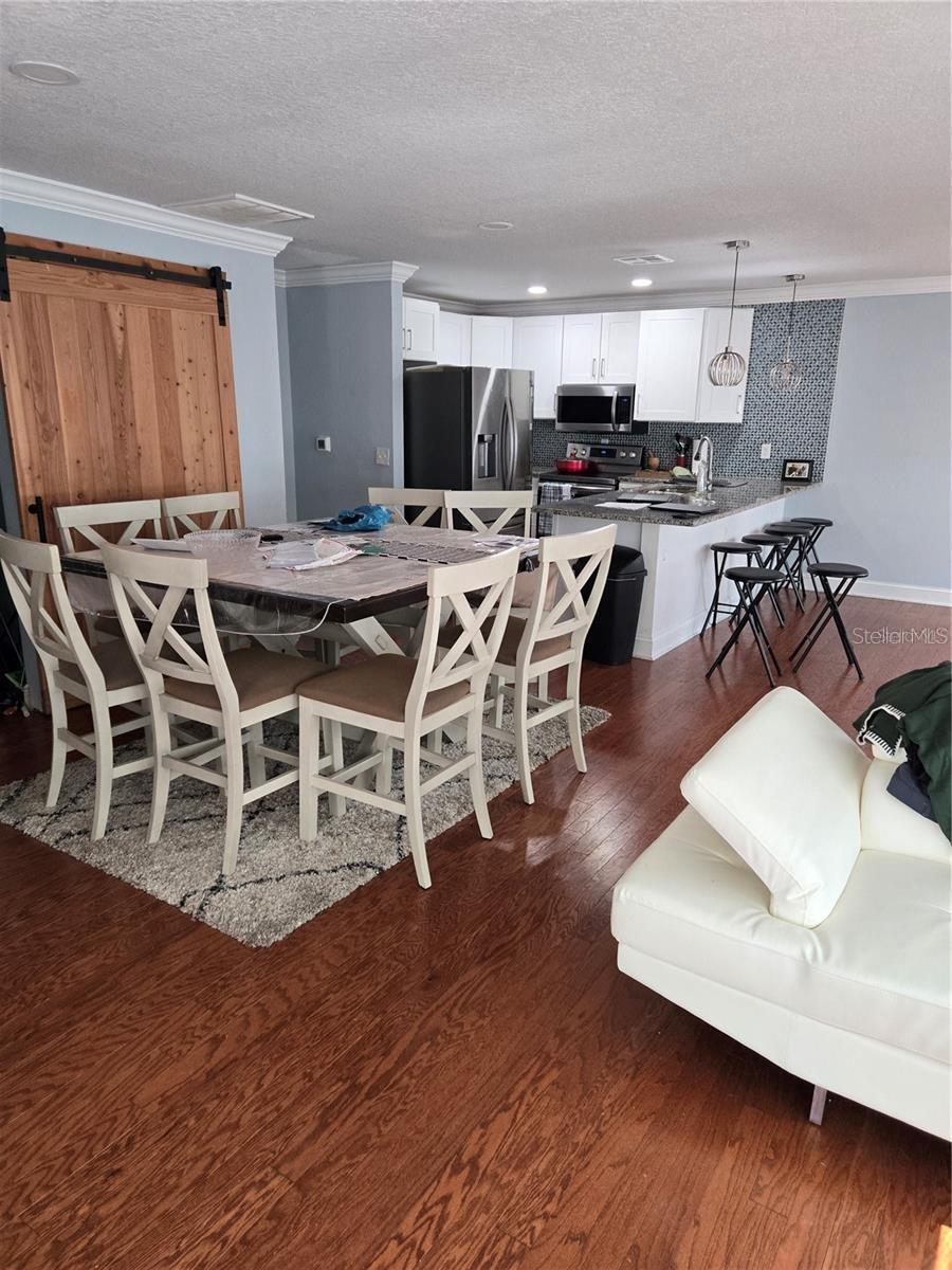 8725 Twin Lakes Blvd Property Photo 21