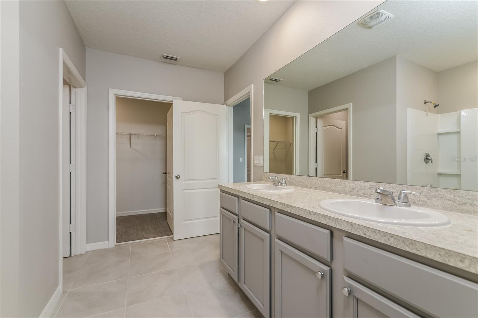 321 Alexzander Way Property Photo 20