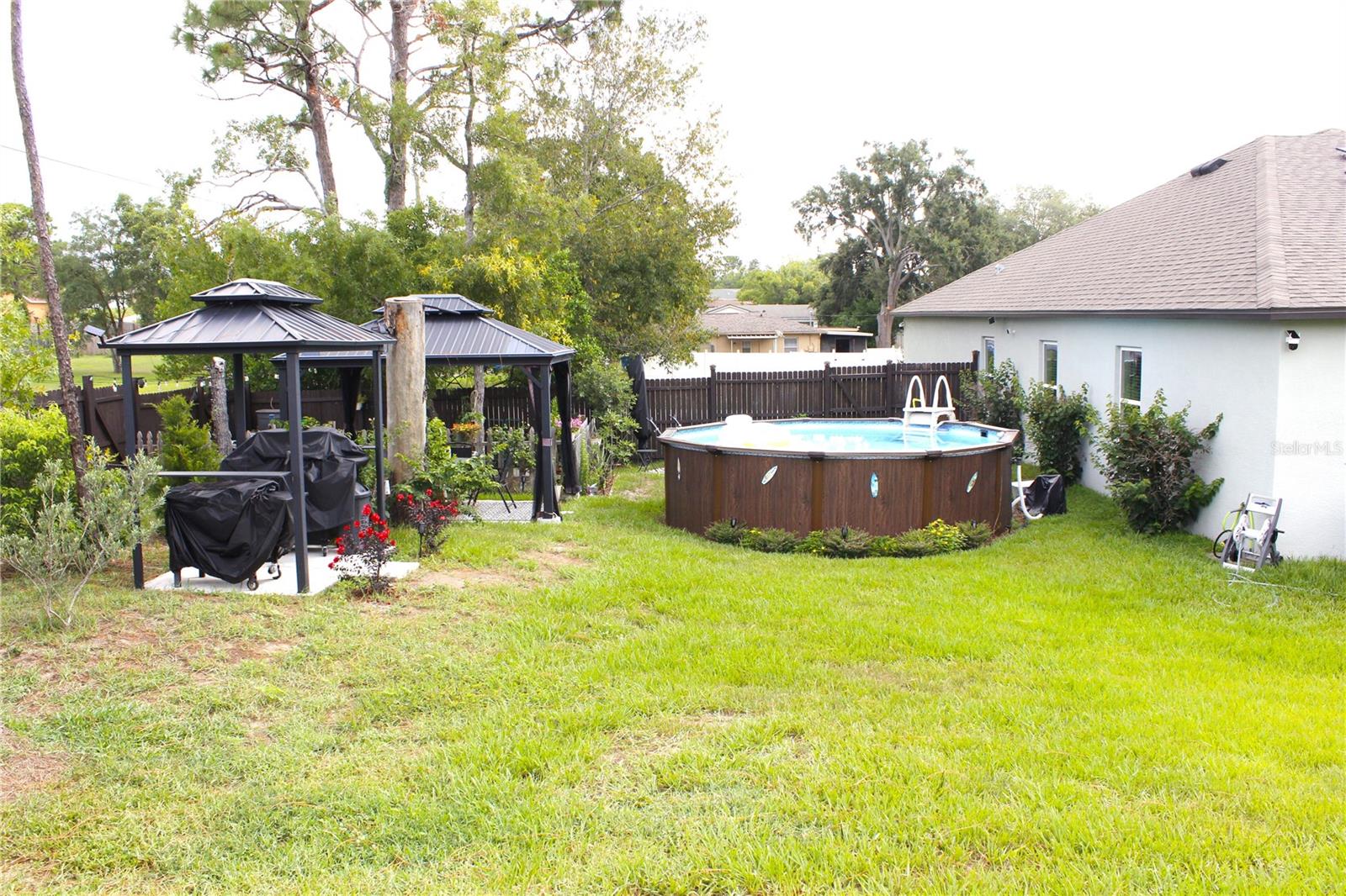 13126 Santee St Property Photo 10