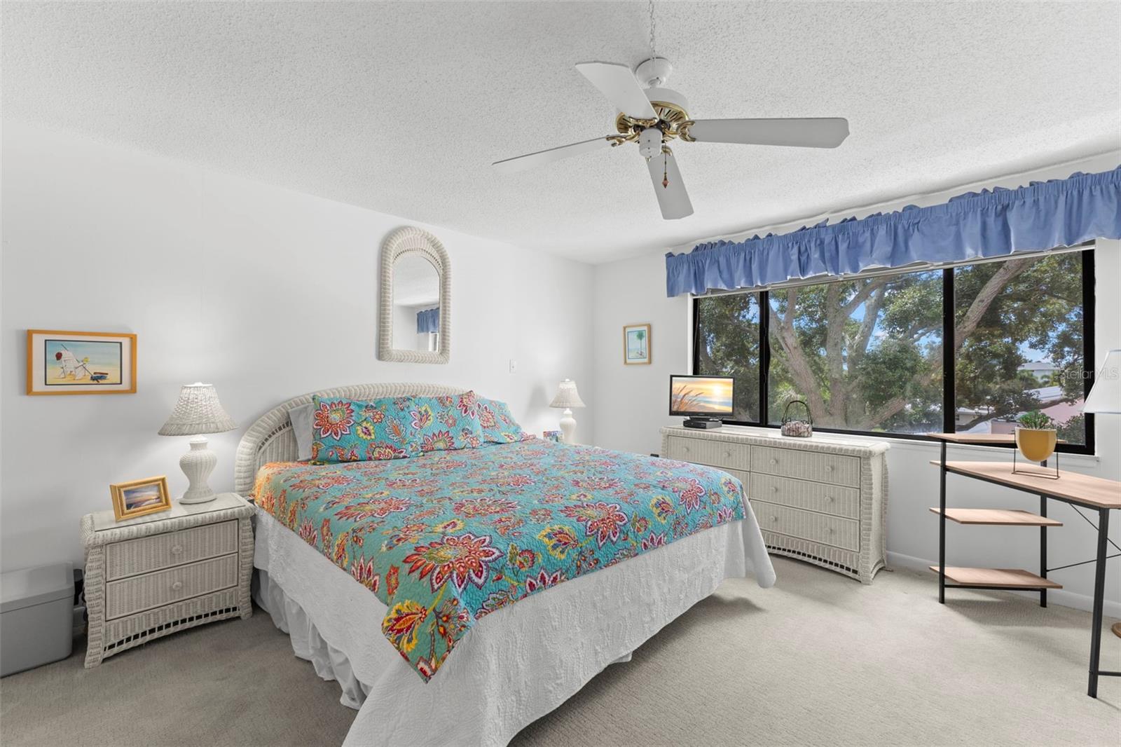 433 S Paula Dr #28 Property Photo 16