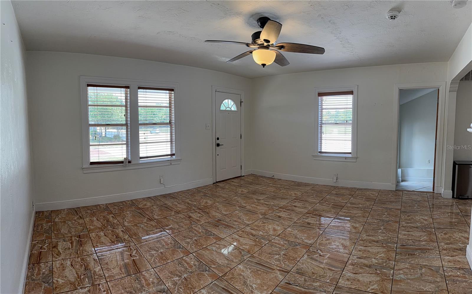 702 W Peninsular St Property Photo 3