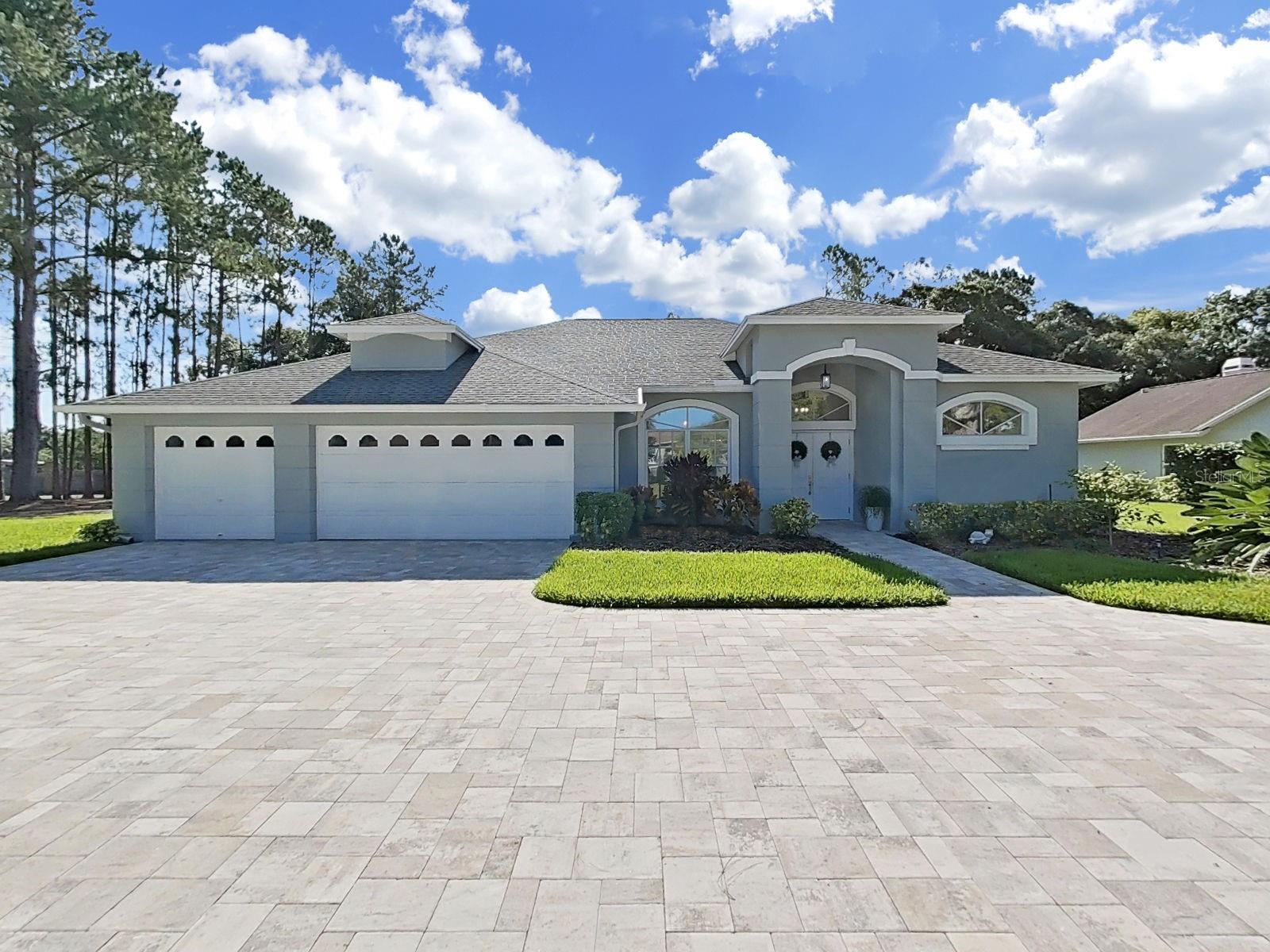 17110 Downs Dr Property Photo 3
