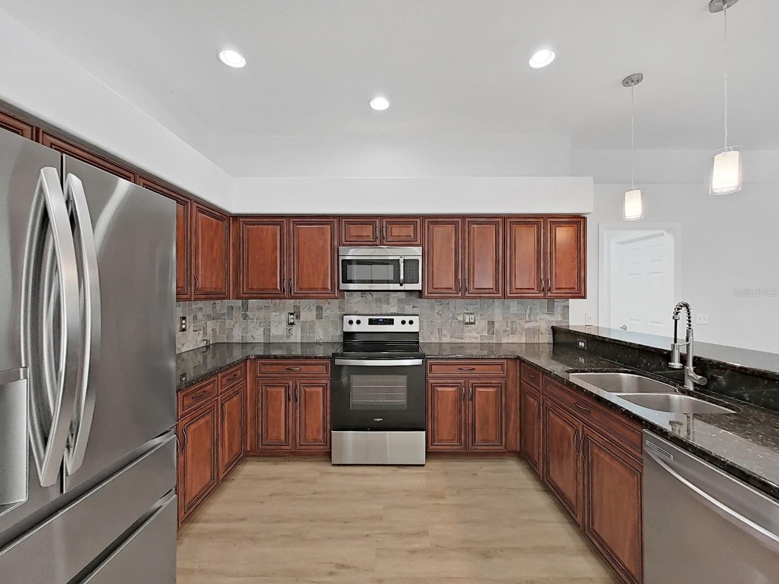 17110 Downs Dr Property Photo 14