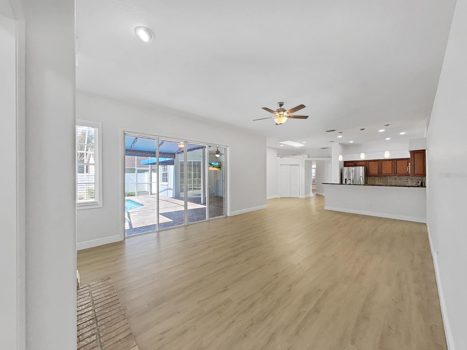 17110 Downs Dr Property Photo 23